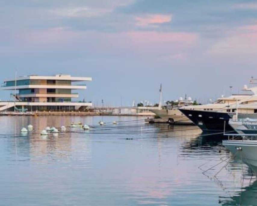 Apartamento En La Playa Las Arenas +Wifi+Ac Valência Exterior foto